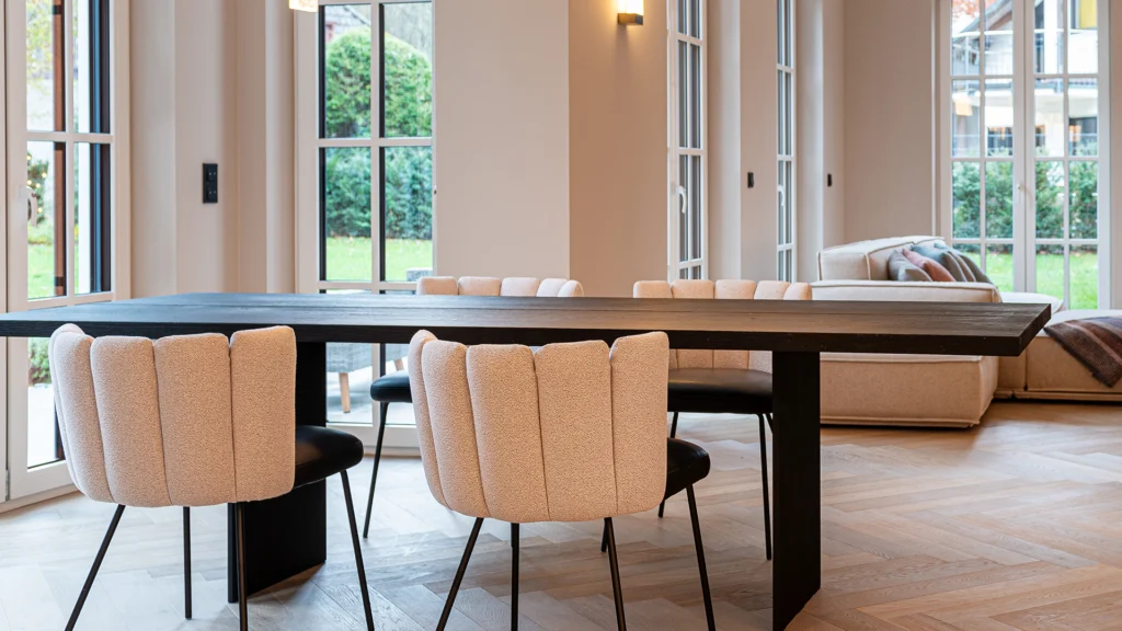 Die richtige Tischgröße: So wählen Sie den perfekten Esstisch