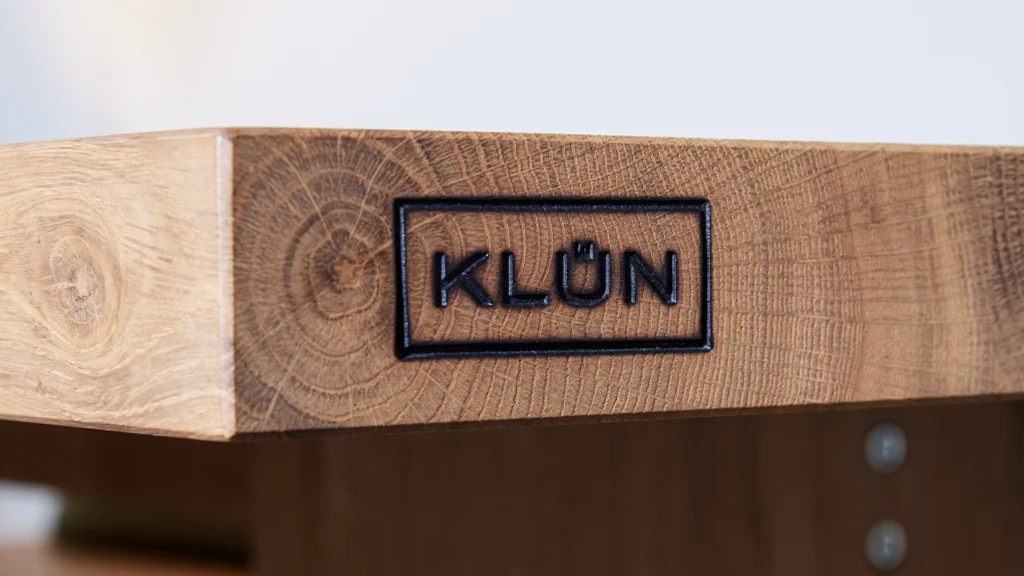 Eiche, Nussbaum oder Platane? So wählen Sie das passende Holz für Ihr Zuhause